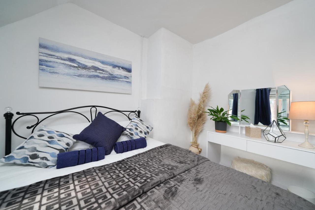 Capulet At Laburnum Cottages 스트렛포드-어폰-에이본 외부 사진